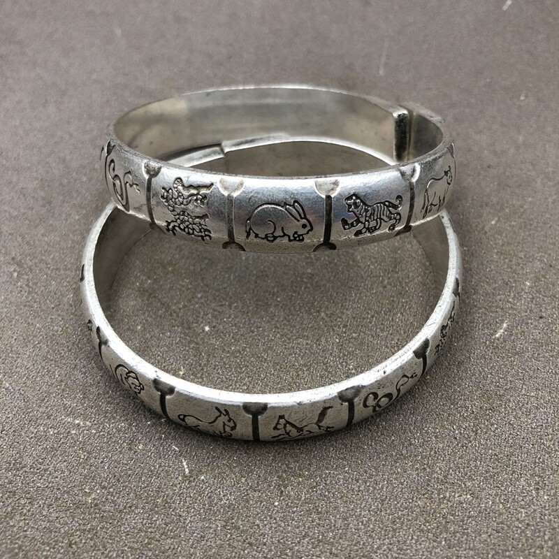 Antique Miscellaneous Bracelet Twelve Zodiac Copper Gilds Bracelet for oral men and women's common accessories a pair of prices