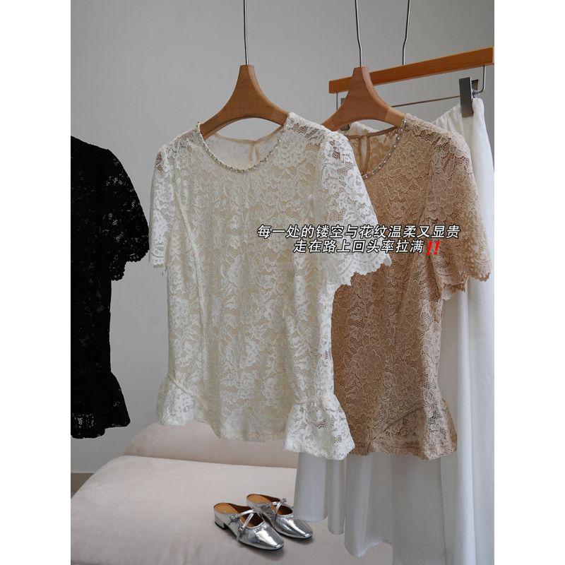 In Stock, Say Goodbye to 50% off Ordinary Outfits! Wear Romance on Your Body! Gentle Lace Crochet Hollow-Out Top for Women《Tzzu032》
