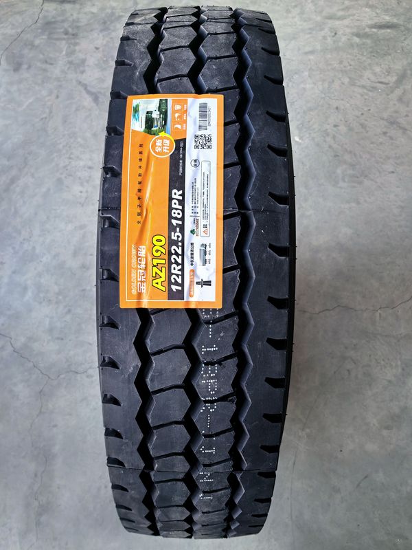 Chaoyang Golden Crown 12R22.5 Tubeless Tire, Heavy-Duty Three-Line Tubeless Tire for Semi-Trailer, 18-Layer Tubeless Tire, Genuine Tire