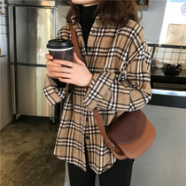Spring and Autumn Korean version of loose Joker long sleeve spring trend retro Hong Kong taste plaid shirt female design sense niche shirt