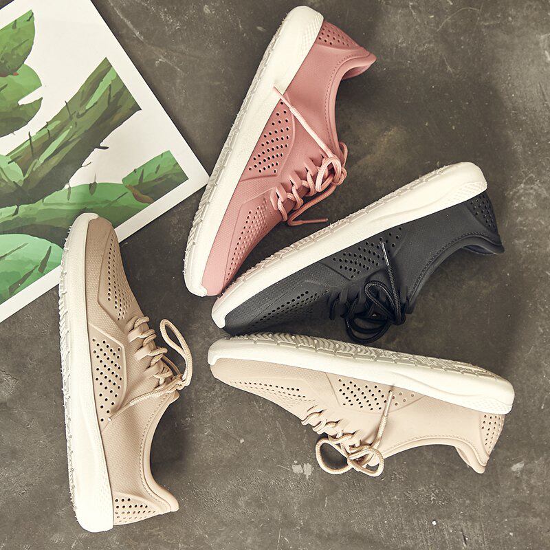 2020 summer new net red ins tide sandals female students all-match hollow breathable plastic jelly hole shoes