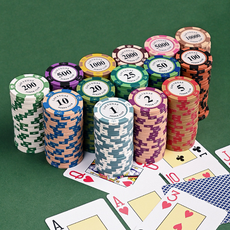 麻雀、カードゲーム、ポーカーなどを楽しむための高級チップセット。