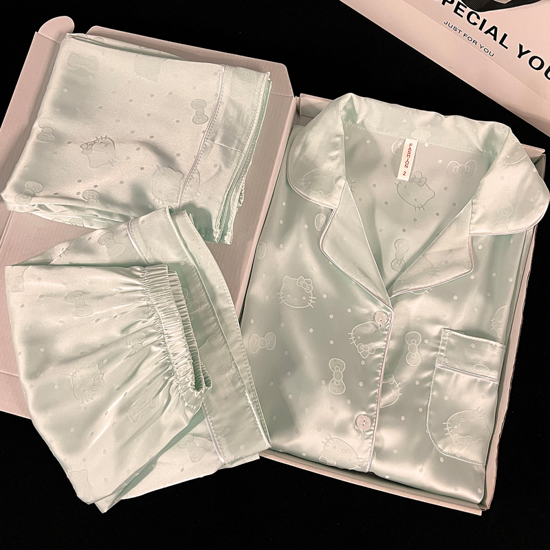 2026 New Style Fresh Mint Green Pajamas for Women, Summer, Spring and Autumn Ice Silk Short-Sleeved Home Wear Three-Piece Set