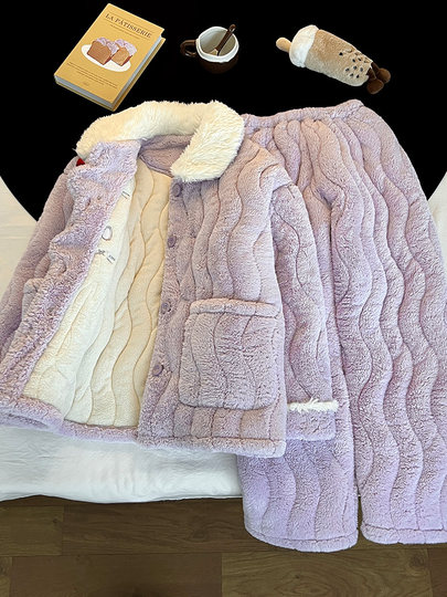 2025 new cartoon hellokitty coral velvet pajamas for women winter plus velvet and thickened three-layer quilted home clothes