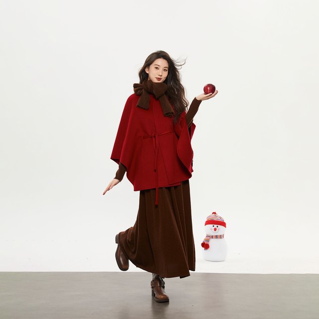 Cocojelly Christmas red cape shawl retro ງາມ 23 ດູໃບໄມ້ລົ່ນແລະລະດູຫນາວ wool nylon double-sided wool ຂອງແມ່ຍິງເປືອກຫຸ້ມນອກ woolen