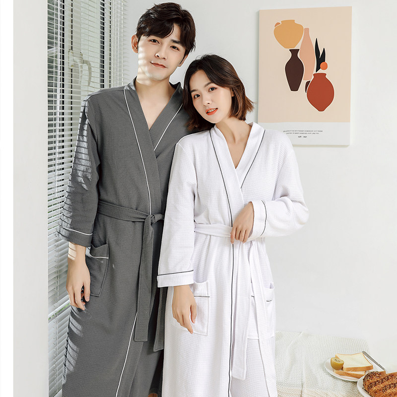 White bathrobe lovers with a pair of sleeping robes women Summer long and thin spring and autumn pyjamas for men's beauty salon