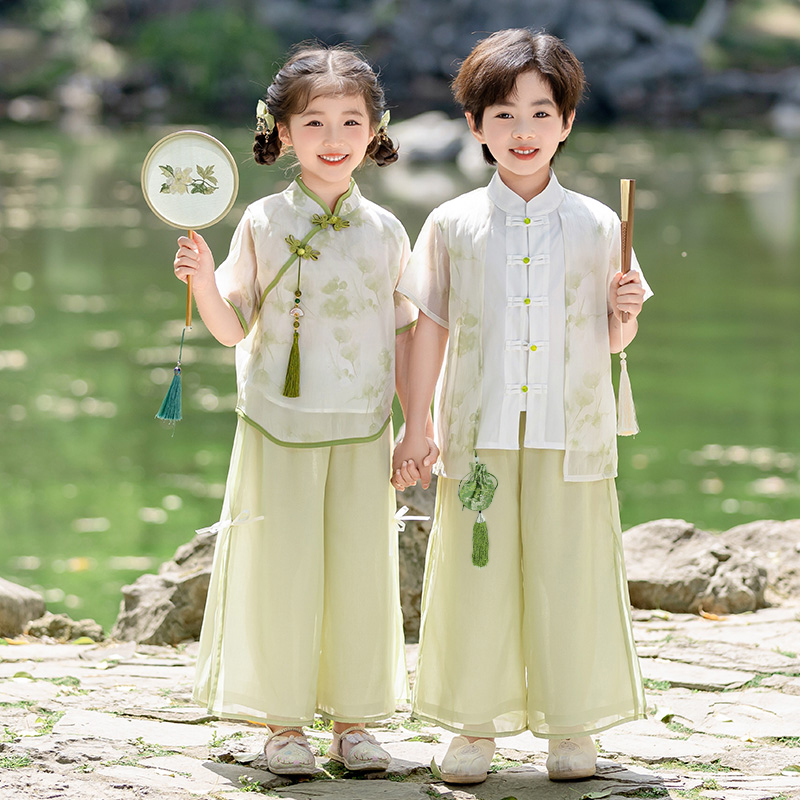 男の子と女の子のための唐装、新しい中国の古代の衣装、中国風の漢服、幼稚園の制服、開会式、子供の日の舞台公演の衣装