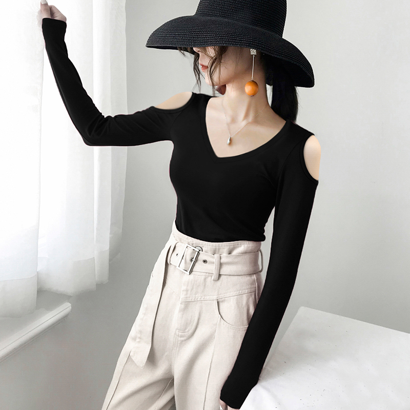 Autumn-winter beating undershirt woman long sleeve T-shirt hollowed-out Korean version pure cotton dew shoulder 100 hitch fit inside lap V collar blouses