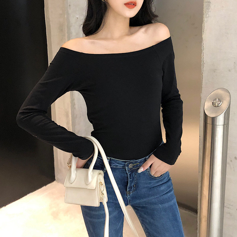 Black word collar with a shoulder jacket T-shirt T-shirt woman long sleeve autumn winter display slim fit and back lock bone machine tide