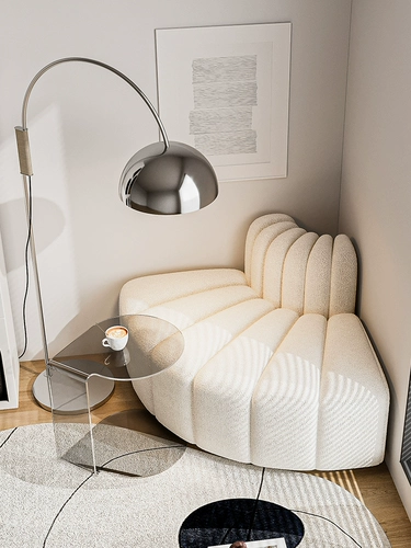 Кремовый изогнутый диван для спальни для отдыха