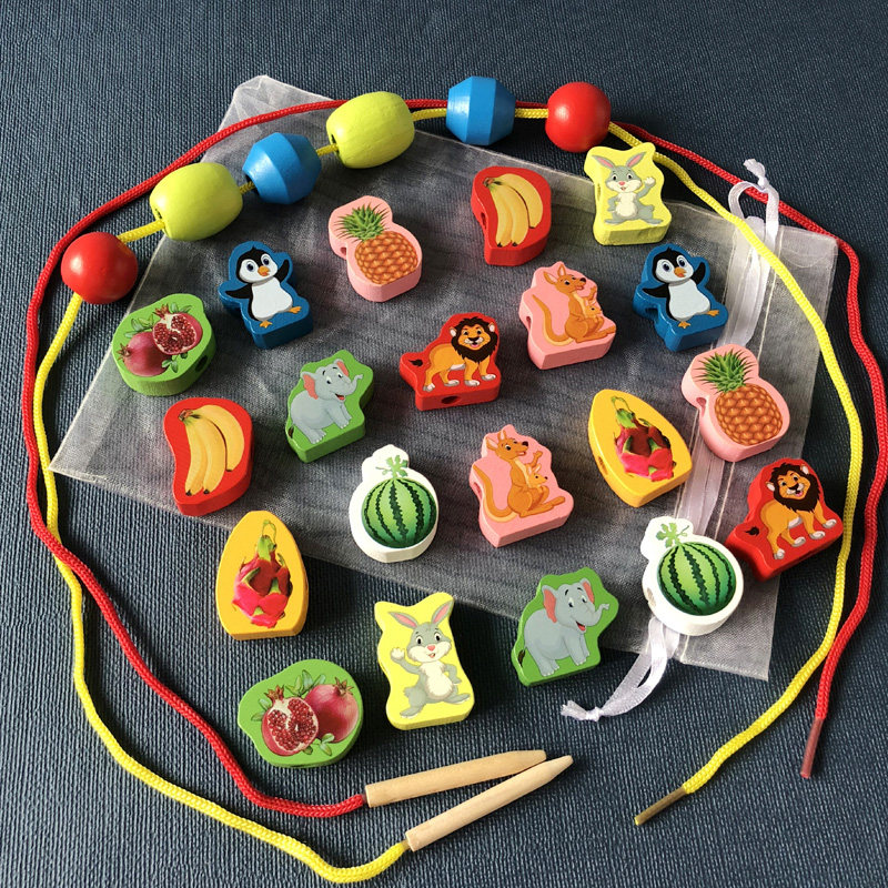 Children's early education Puzzle Beads Toy 1-3-year-old baby hand-eye coordination intellect wood wearing beads Montréal early