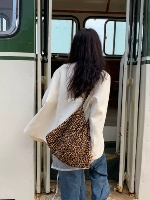 Коричневый леопардовый принт