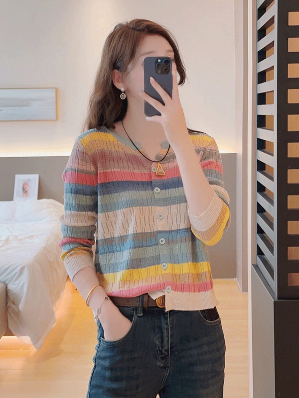 Rainbow Striped Long-Sleeved Knit Sweater 2026 Early Spring New Style Women's Age-Reducing Fashionable Versatile Top Cardigan Thin Style