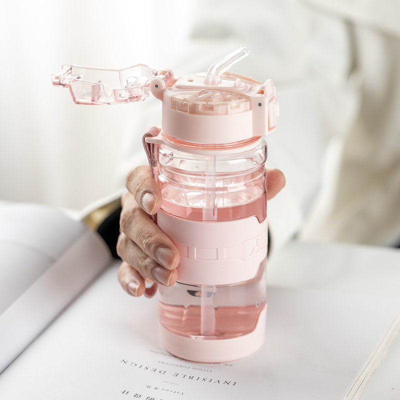 Straw water cup adult pregnant woman maternity postpartum confinement special cup out to carry female adult cute with scale