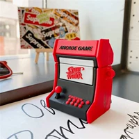 Красная игровая приставка, масштаб 1