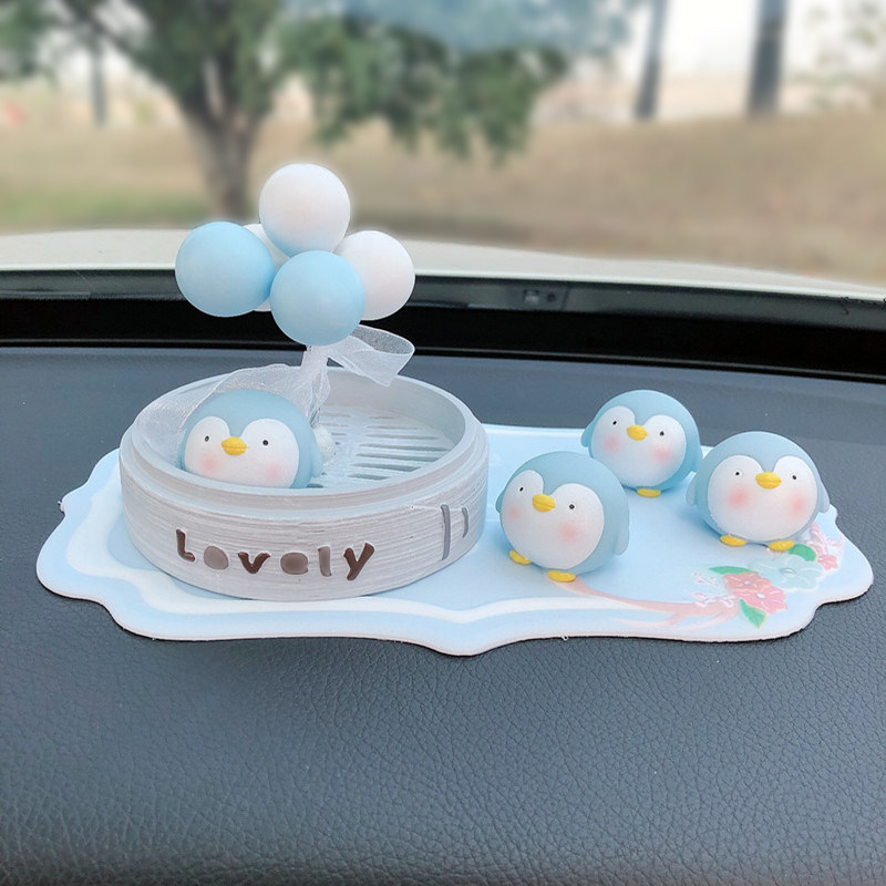 Creative cartoon cute car fittings steamed cage small animal car jewelry decorative cars