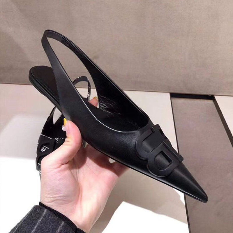 High-End Black Versatile Pointed-Toe Flat Shoes Fashion Closed-Toe Shallow Genuine Leather Sandals for Women Summer 2026 New Style for Outdoor Wear