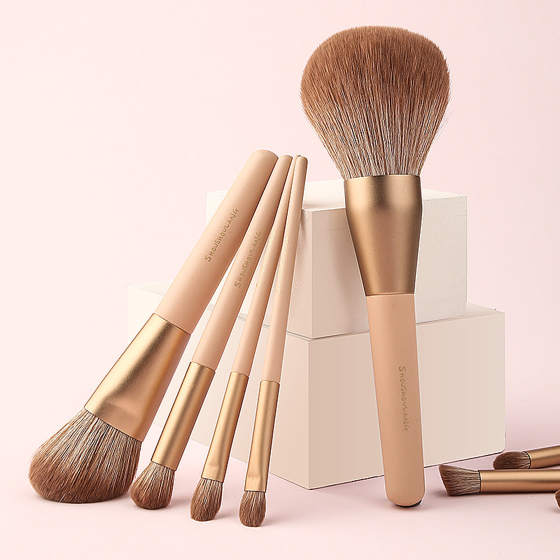 Received by the wolf peach 12 brush set brush loose blush contour brush eyeshadow brush makeup tool to send brush bag