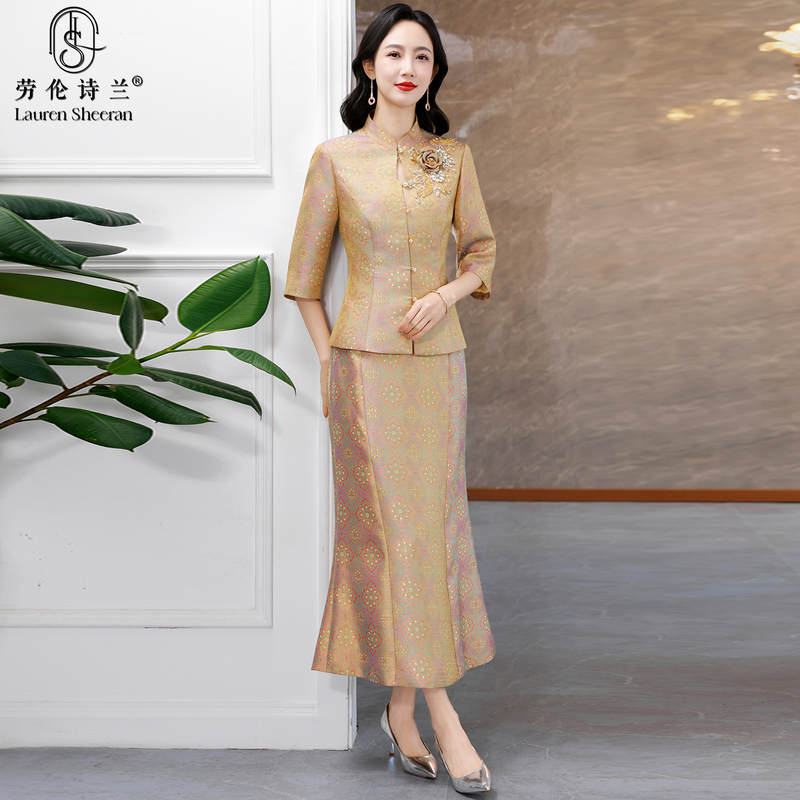 Noble and Elegant Mother-Of-The-Bride Dress Set, Chinese-Style Top and Fishtail Skirt Two-Piece Set, High-End Wedding Banquet Attire, Toast Dress
