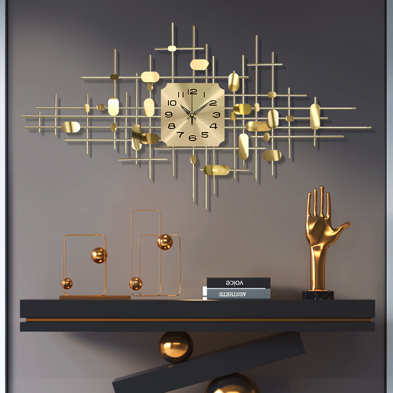 Watch and watch hanging clock Living room Fashion creative light extravaganza Decorative Personality Minimalist Atmospheric Artist with hanging wall clock