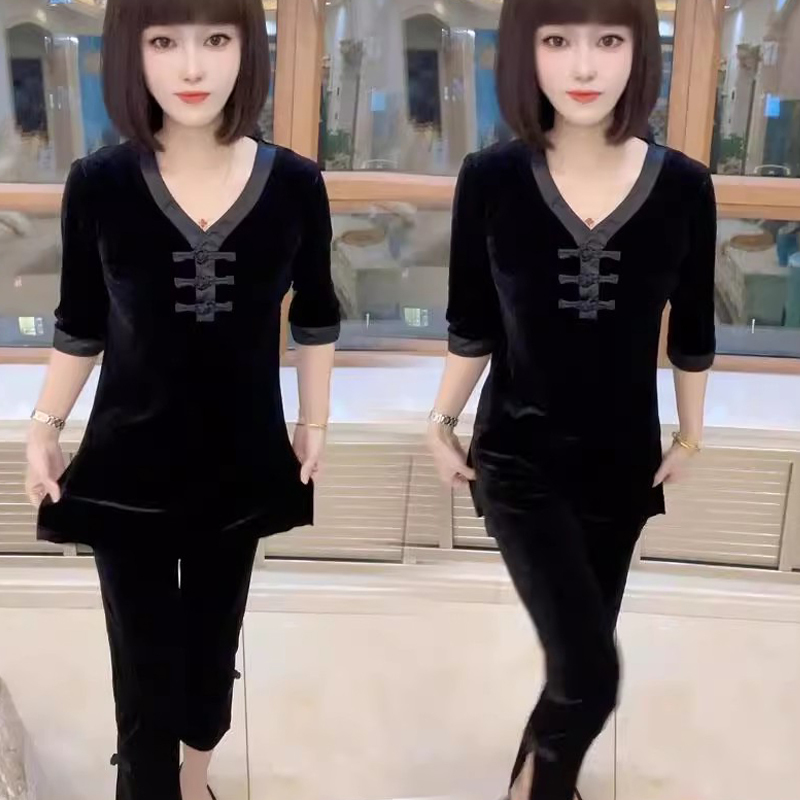 Velvet Suit for Women, New Spring and Autumn Style, Mid-Length, New Chinese Style V-Neck Button-Up Top, Casual Leggings Two-Piece Set