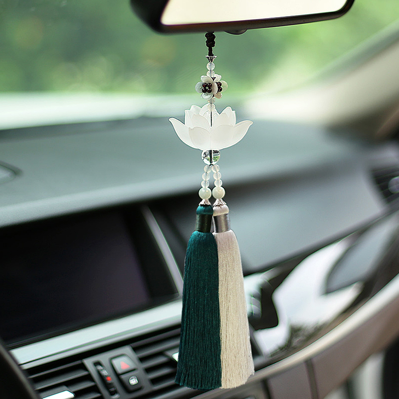 Car pendant male and female vehicle glazed lotus in-car Ornament Rear Mirror Pendant Pendant Pendant Pendant Hanging Ornament Safe Hanging Ornament