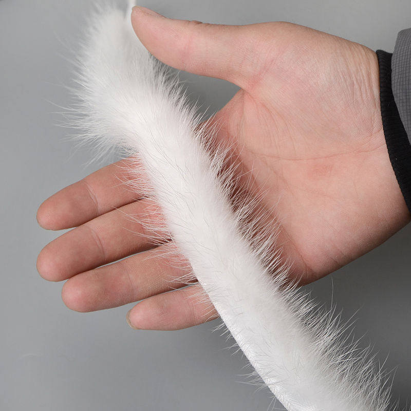 Water Mink Wool Side Accessories Black Qipao Dress Roll Side Shoes Pants Side White Leather Grass Hairbrush Bar Wrapping Clothes