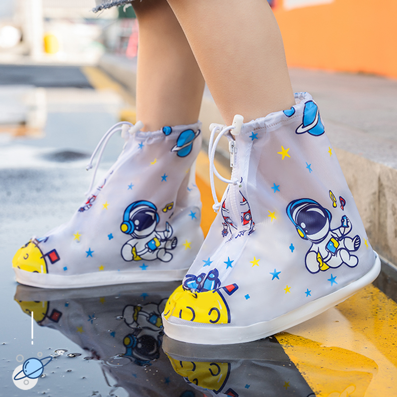 Child rain shoes cover male and female child anti-slip rain boots foot cover baby anti-sand shoes cover student user external waterproof shoe cover