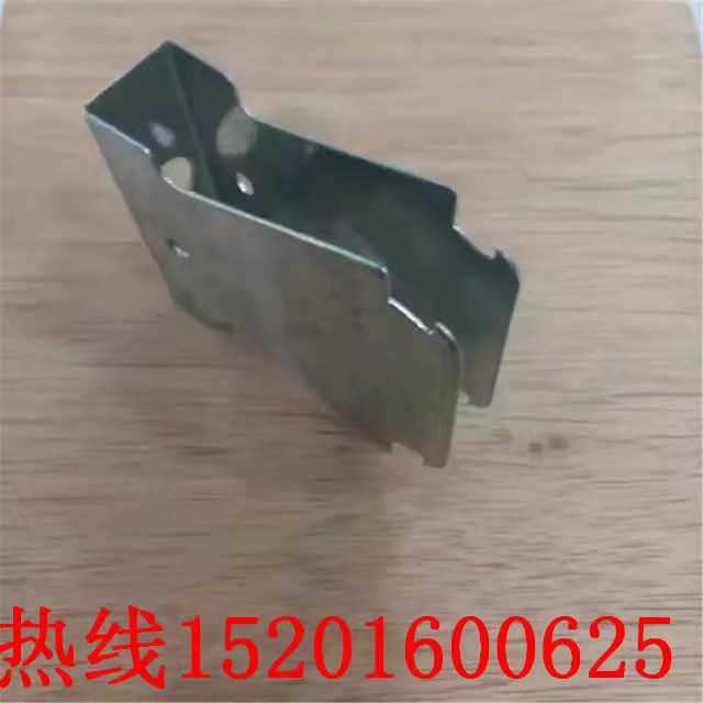 Light steel keel accessories 50 bone bone bone connectors ceiling plaster ceiling ceiling fasteners master bone cartridge card
