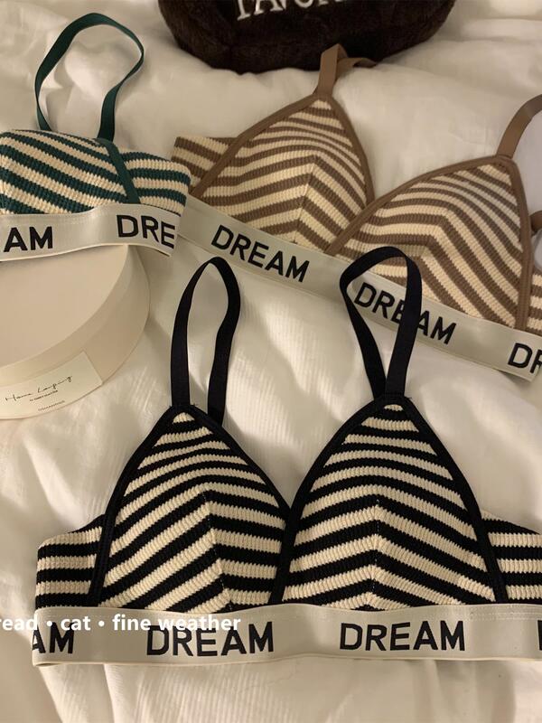 Fashionable Striped Lingerie for Women with Large Busts, Slimming, Push-Up Triangle Cup, Energetic and Sexy, Comfortable Sports Bra Set