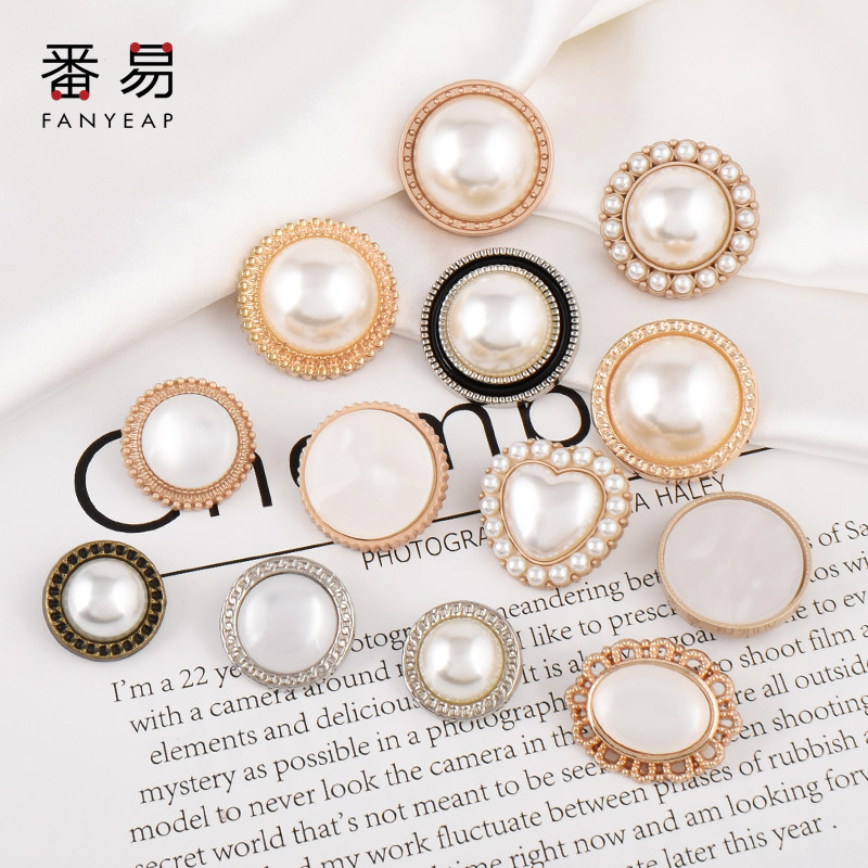 Retro button with small fragrant wind pearl jacket sweater buttons 100 hitch golden round blouses big coat accessories female large number