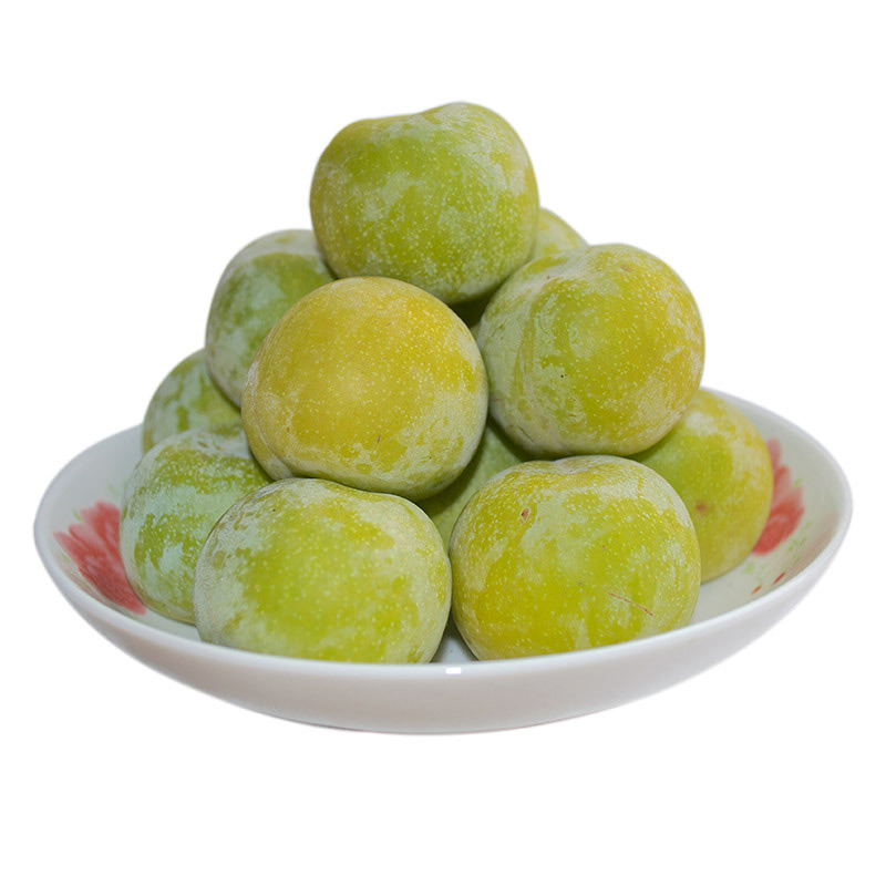 Sichuan specialty plums Fresh green plums are picked in season and
