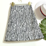 Зебра, осенняя приталенная юбка, 2020, высокая талия, А-силуэт, с акцентом на бедрах