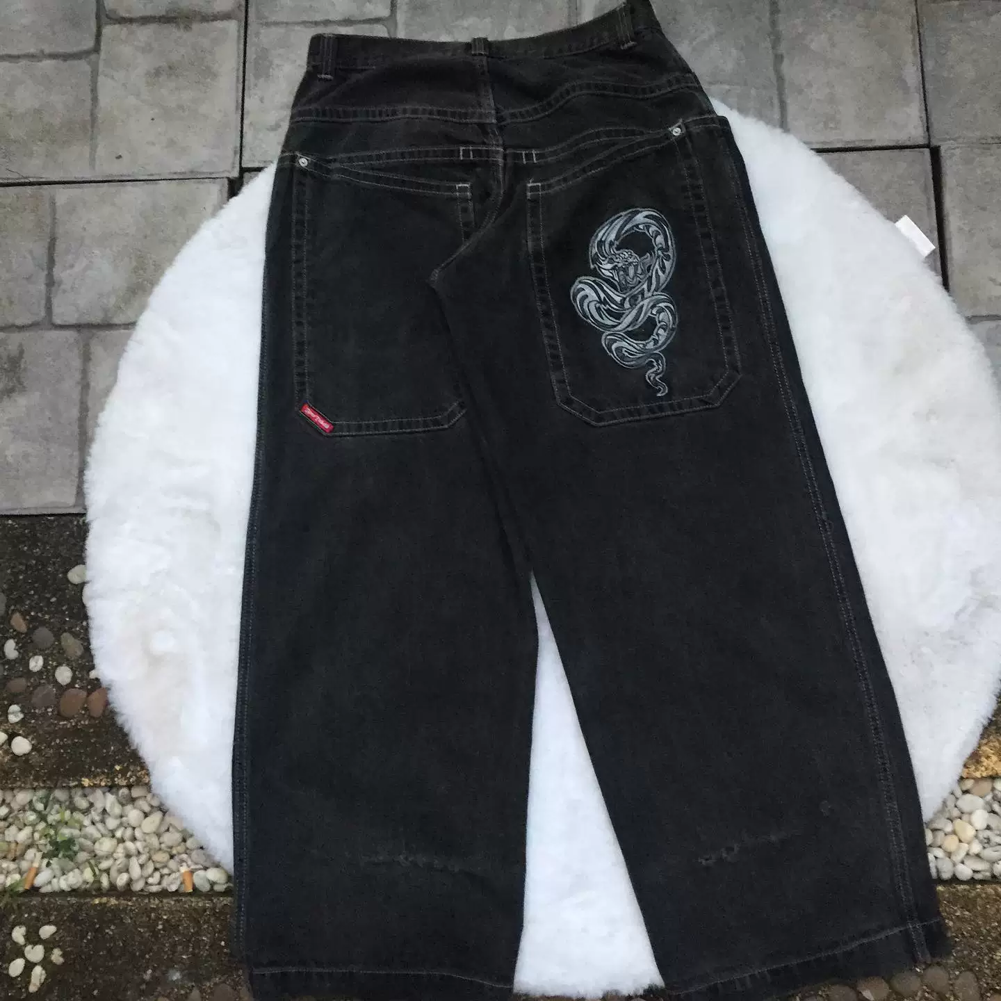 Уличные джинсы JNCO в стиле Y2K HIP HOP с графическим принтом CARTON GRAPHIC от Vinta
