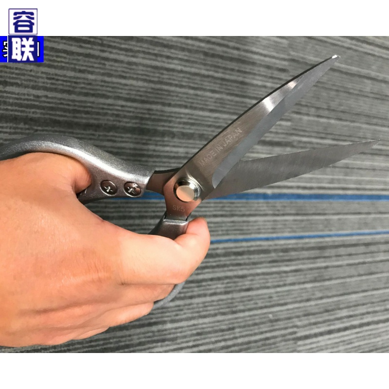 Stainless steel kitchen household scissors chicken and duck bone barbecue kill fish bone scissors multi-functional powerful large scissors multi-purpose