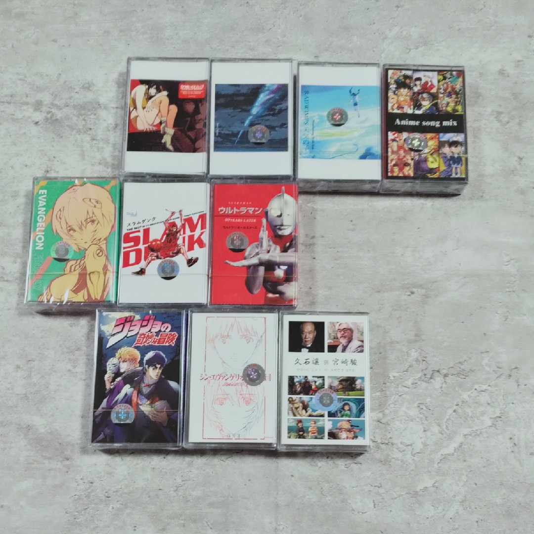 A selection of tapes Japanese classic cartoon song Udoda light dunk basket master interstellar cowboy weather son