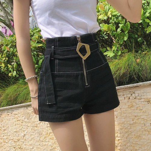 Черная джинсовая юбка, шорты, штаны, модный ремень, коллекция 2023, высокая талия, А-силуэт, свободный крой