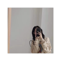 Hong Kong style suit for women retro chic hot girl autumn outfit this years sweatshirt Internet celebrity salt style outfit pleated skirt two-piece suit