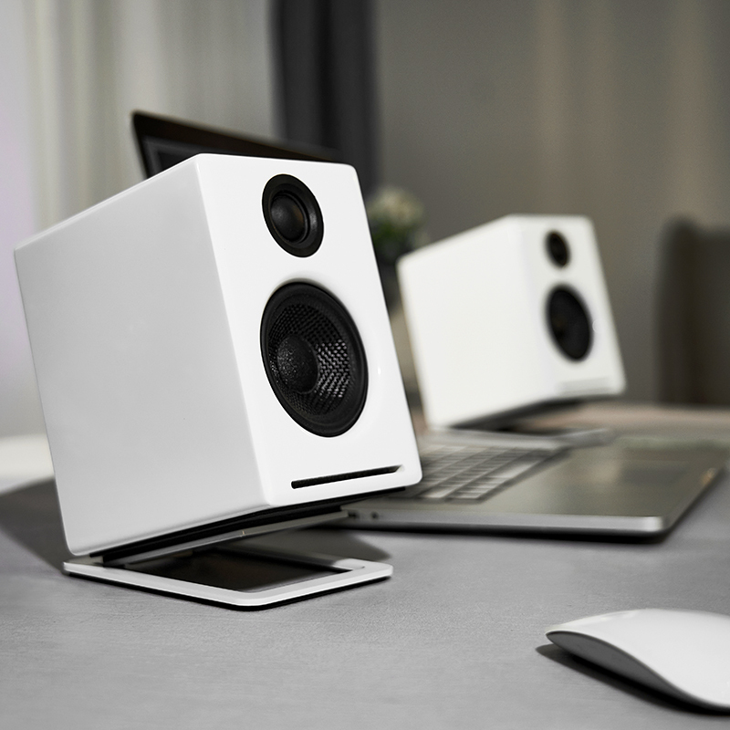 Soundeagle Ms2 Audiophile-Grade Hi-Fi Speaker Metal Stand with Shock-Absorbing Pad Base to Eliminate Resonance, Suitable for A2/Hd3, Etc Soundeagle Ms2 Audiophile-Grade Hi-Fi Speaker Metal Stand with Shock-Absorbing Pad Base to Eliminate Resonance, Suitable for A2/Hd3, Etc