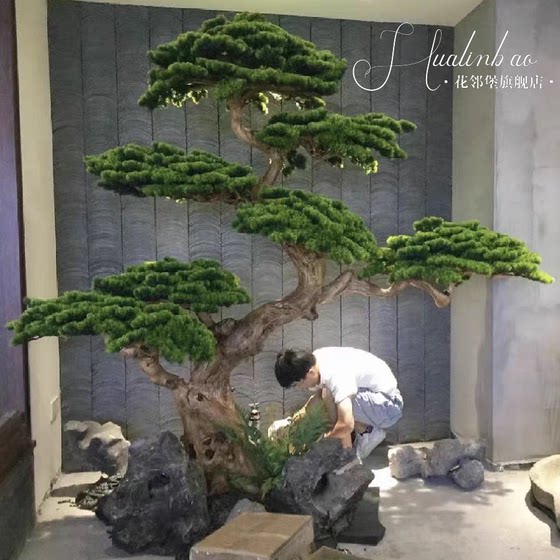 New Chinese-Style Artificial Welcoming Pine Tree with Real Wood Root Carving, Suitable for Entryway, Window Display, Landscape Decoration, and Greenery