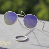 Модные металлические солнцезащитные очки, стенд, штатив, простой и элегантный дизайн