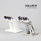 Креативный стенд, очки на солнечной энергии