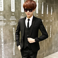 Черный жилет, штаны, галстук, галстук-бабочка, ремень