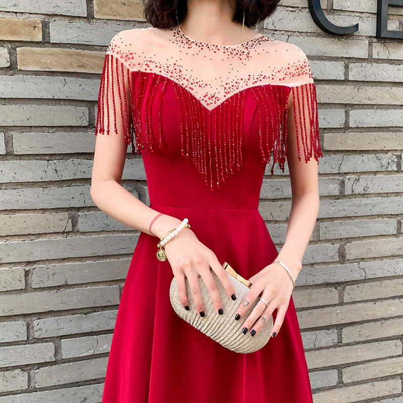 Bride toast dress 2022 new summer fringed small red engagement evening dress skirt is thin and temperament short