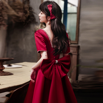 Toast to the bride 2022 new wine red satin high-end temperament little guy engaged back door gown dress pearl