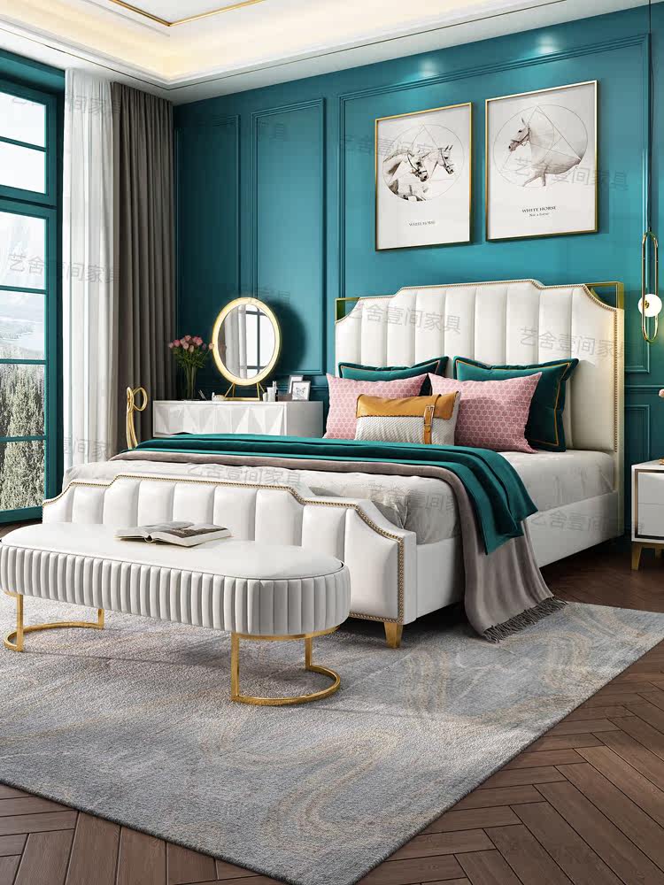 Post-modern light luxury double bed master bedroom leather 1 8 1 5 meter bed Nordic simple solid wood soft bag ins net red bed