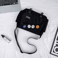 Черный+четыре случайных значка накаливают быстрые волосы