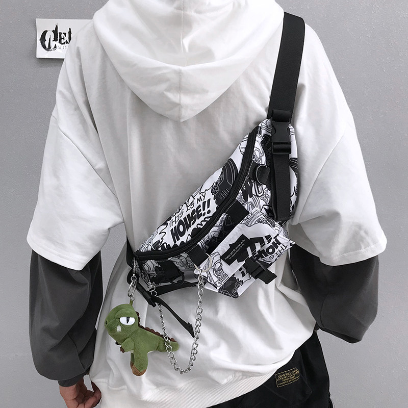 Tidal Card Chest Bag Men's Day Ensemble Personality Graffiti Slanted Satchel Men Casual Fashion Small Satchel Sports Purse Strings