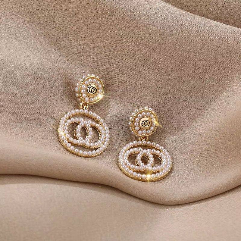 Pearl earrings small fragrance double C ear decoration pure silver 2022 new Korean temperament network red high cold and cool wind