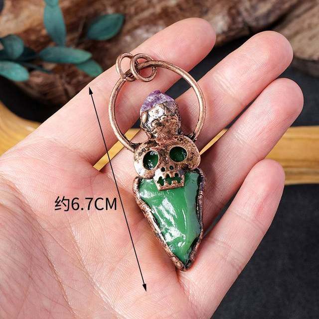 Cross-Border European and American Retro Red Copper Color Skull Crystal Arrow Pendant Punk Style Crystal Necklace Jewelry Accessory